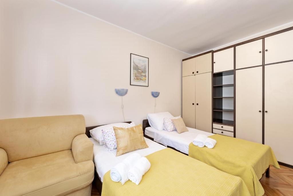 Apartments Tara, Šibenik - Mandalina Bagian luar foto